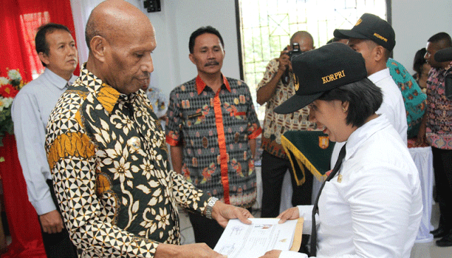 Walikota tutup Diklat Prajabatan Golongan II – III Tahun 2017