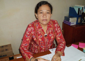 Kepala SMPN 6 Jayapura, Purnama Sinaga, S.Pd, M.M.Pd