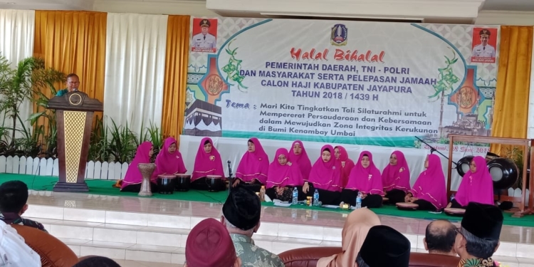Pemkab Jayapura Gelar Halal Bihalal dan Melepas Puluhan Jamaah Calon Haji