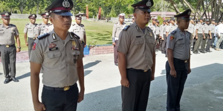 HUT Bhayangkara, 8 Brigadir Polri Keerom Dapat Kenaikan Pangkat
