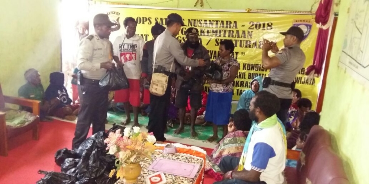 Jalin Silaturahmi, Polres Jayawijaya Kunjungi Masyarakat Kampung Hulekama