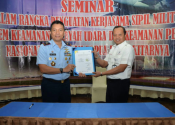 Pangkosekhanudnas IV dan GM Airnav cabang madya Sentani