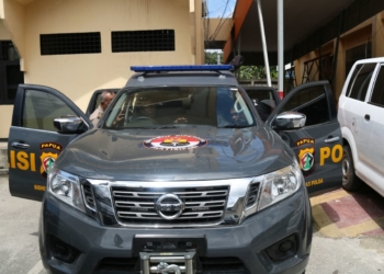 Berprestasi, Mabes Polri Bantu Humas Polda Papua Sebuah Mobil
