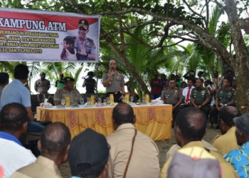 Kapolda Papua Sosialisasikan KAMPUNG ATM di Kabupaten Sarmi