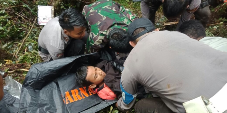 Pesawat Demonim yang Hilang Kontak Ditemukan, 8 tewas 1 Anak Selamat