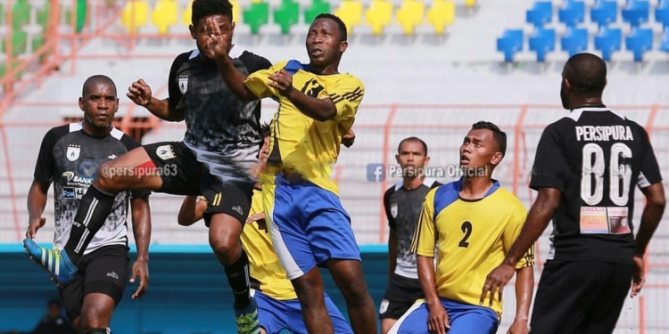 Jalani Laga Uji coba, Persipura Menang Besar Atas Samba FC Surabaya