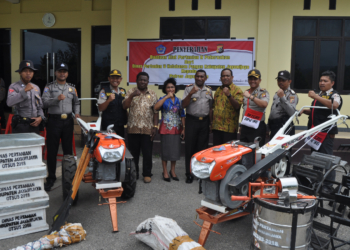 Dukung Program Binmas Noken, Dinas Pertanian Bantu Polres Jayawijaya Alat Pertanian