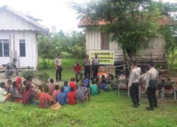 Jelang Pilpres dan PIleg 2019, Polres Yahukimo Sambangi Suku Momuna