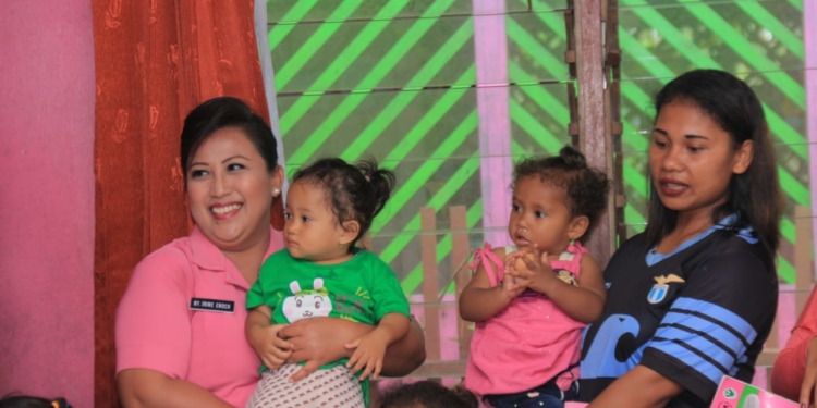 Sambut HUT HKGB ke 66, Bhayangkari Asmat Gelar Lomba Bayi Sehat