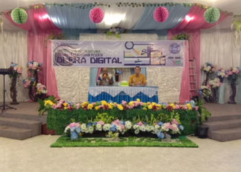 Kepala Cabang BPJS Kesehatan Cabang Biak Numfor Ario Pambudi Trisno Wibowo dan Kepala Dinas Sosial Kabupaten Biak Numfor Djony Karel Rumpaidus Ap, SE