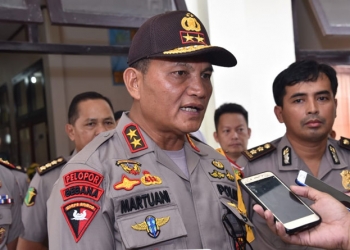 Kapolda Papua,Irjen Pol Drs. Martuani Sormin Siregar, M.Si