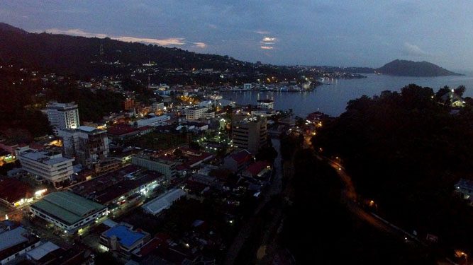 Suasana Kota Jayapura jelang petang hari/ NL28