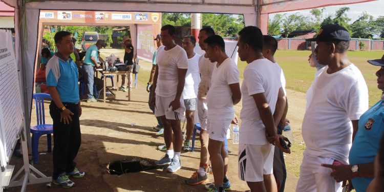 Tes Kesamaptaan bagi 8 peserta SESPIMA di lapangan SPN Polda Papua/ BM