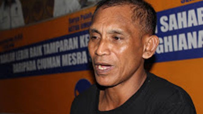 Ketua DPD Nasdem Kabupaten Kepuluan Yapen/ IND