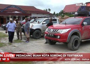 Pedagang Buah Kota Sorong Ditertibkan