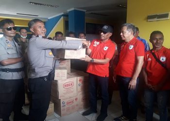 Saat Penyerahan bantuan buat korban bencana alam