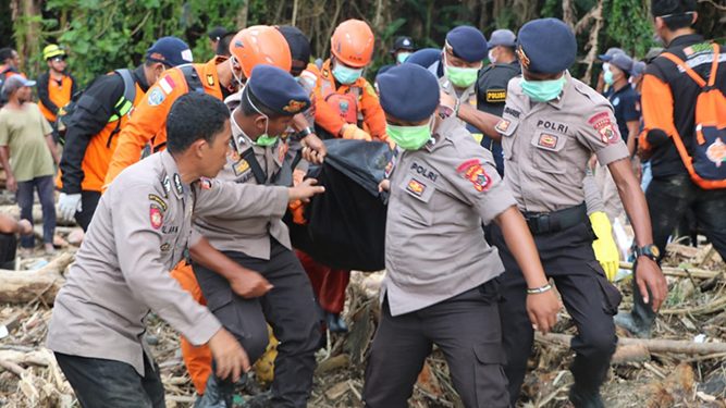 Tim evakuasi polda Papua