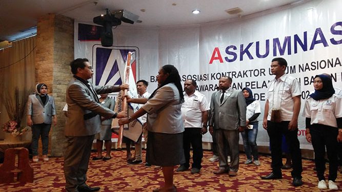 Pelantikan Ketua BPP ASKUMNAS Provinsi Papua periode 2019-2024 di hotel Aston Jayapura, Kamis (4/4/2019)