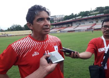 Pelatih Kepala Persipura Jayapura, Luciano Leandro