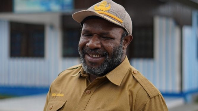 Kepala Dinas Kominfo Yahukimo, Yahik Suhuniap