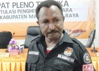 Anggota KPU Mambramo Raya Divisi Hukum dan Pengawasan Marthen Murafer
