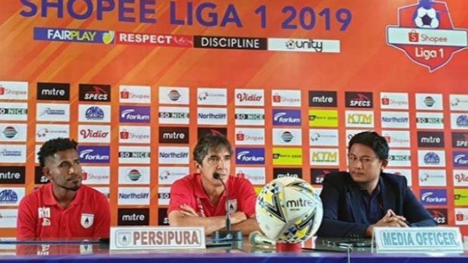 Pelatih Persipura Jayapura, Luciano Leandro dalam keterangan persnya