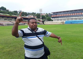 Pemilik Tanah Hak Ulayat Stadion Mandala Gustaf Pui