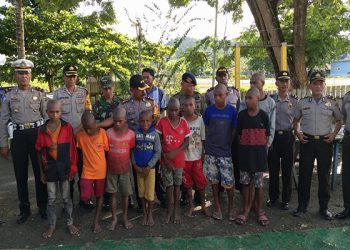 - Belasan bocah diamankan anggota Polsek Mambramo Tengah