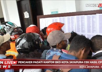 Pencaker Padati Kantor BKD Kota Jayapura Cek Hasil CPNS