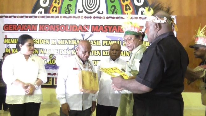 6 Suku Pesisir dan Kepulauan di Nabire Gelar Tikar Adat