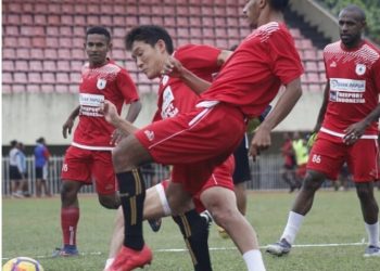 Gelandang Korsel Persipura Puji Jacksen Tiago