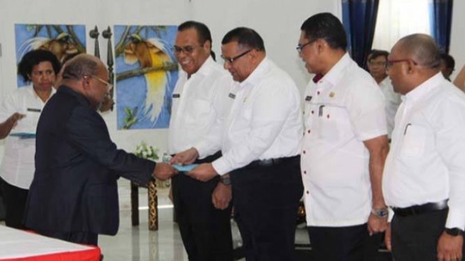 Kepala Bappeda Provinsi Papua di Tunjuk Sebagai Plt Asisten II