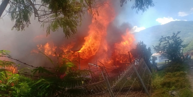 Di Karubaga, 61 Kios dan 3 Rumah Hangus Terbakar