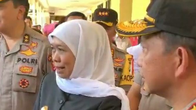 Gubernur Khofifah Minta Maaf Serta Jamin Keamanan Mahasiswa Papua di Jawa Timur