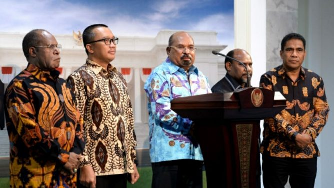 Gubernur Papua Minta Masyarakat Tetap Tenang dan Tidak Terprovokasi