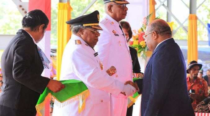 Gubernur Papua Minta Bupati Timika Untuk Jaga Persaudaraan