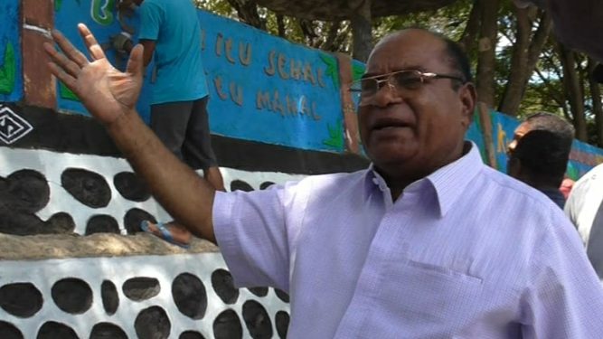 Walikota Sorong Turlap Lokasi Pengecetan Taluk, Depan RRI Kota Sorong