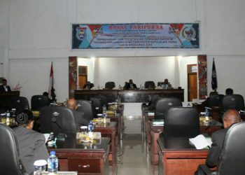 DPR Yapen Gelar Rapat Paripurna APBD Perubahan T A 2019 – APBD Perubahan Yapen banyak di Pangkas