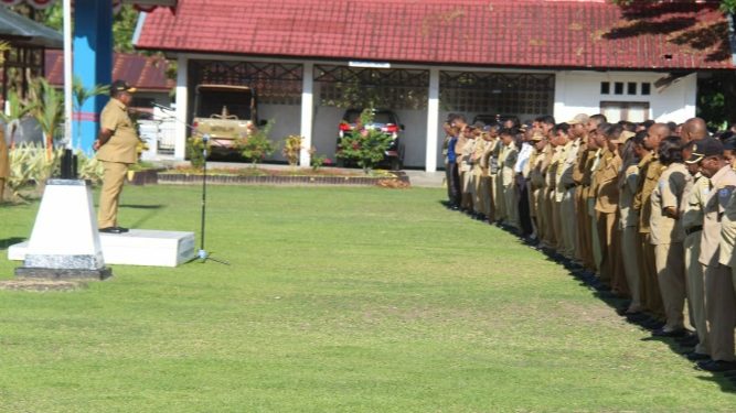 Wabup Yapen Minta PNS Harus Lebih Tingkatkan Kedisiplinan