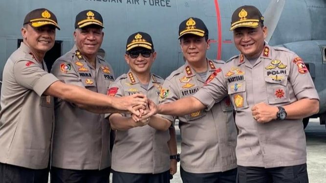 Irjen Pol Paulus Waterpauw Kembali Menjabat Kapolda Papua