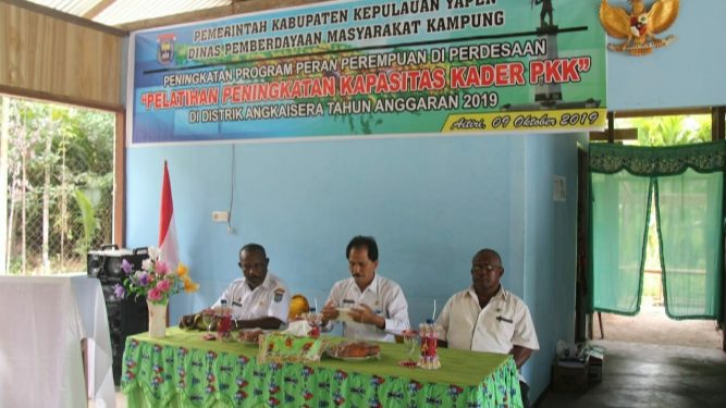 Tingkatkan Kapasitas, DPMK Yapen Gelar Pelatihan Kapasitas Bagi PKK Distrik Angkaisera