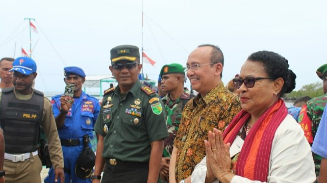 Menteri PPPA Kunjungi Waropen, dalam Rangka Penamatan Sekolah Perempuan