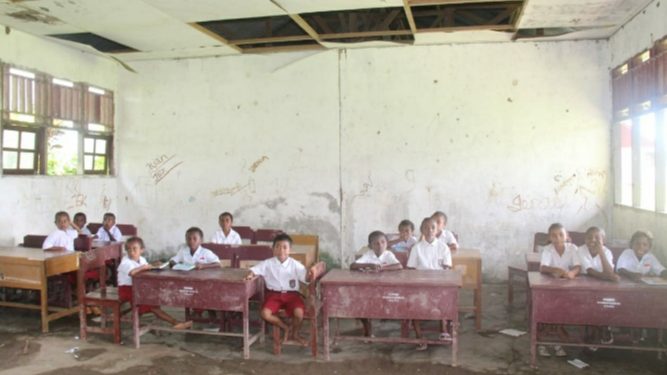 Miris, hampir 10 tahun Siswa SDN Parea Belajar di Gedung Sekolah Tidak layak