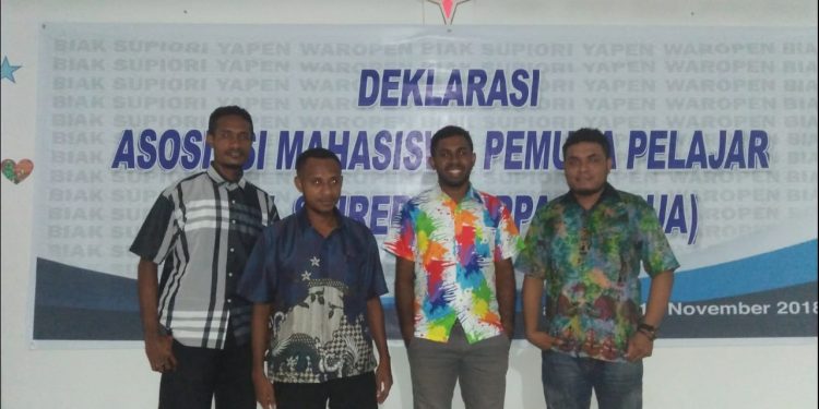Pemuda Saireri Bangga JRB Pimpin DPR Papua