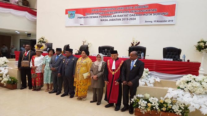 Rapat Paripurna, Walikota Sorong: Jangan Ada Perbedaan Dalam Membangun Kota