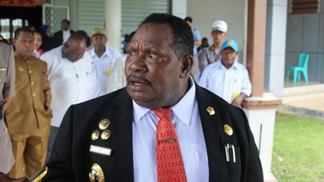 Isaias Douw : Pemekaran Provinsi Papua Tengah Hanya Aktifkan Kembali