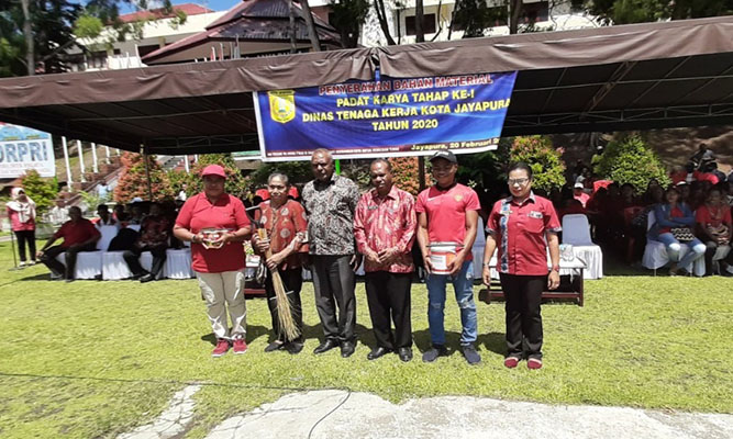 Kurangi Pengangguran Disnaker Kota Jayapura Rekrut 550 Pekerja