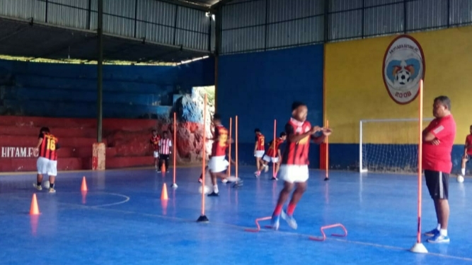 Jaga Stamina, Tim Futsal PON Terus Berlatih