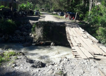 Jembatan Di Distrik Assotipo Ambruk