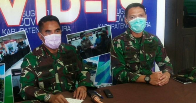 Lanud Silas Papare Bantu Tenaga Medis ke RS Youwari